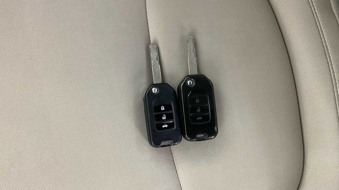 Honda Civic DX | Guaranteed Warranty | 0 Down Payment