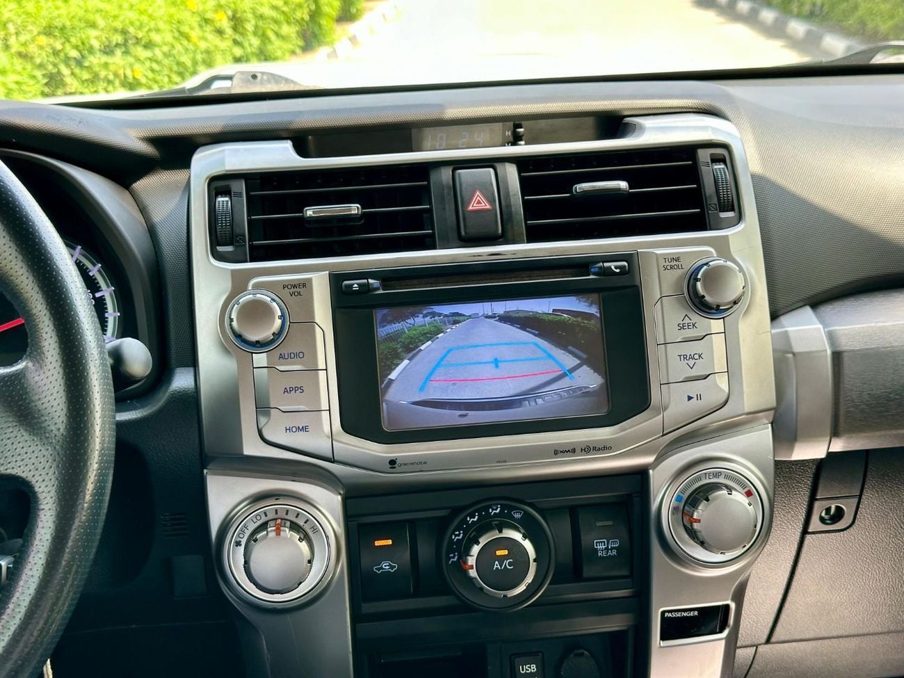 Toyota 4Runner LIMITED Left Hand Drive Year: *2016* *Full Option Premium* UAE Pass