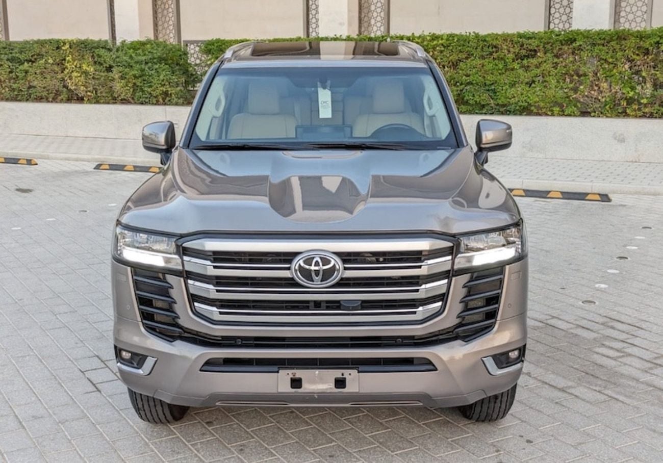تويوتا لاند كروزر GXR 2023 DIESEL TWIN TURBO GCC IN EXCELLENT CONDITION