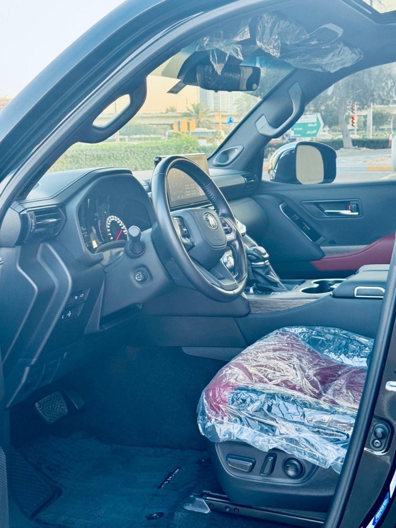 تويوتا لاند كروزر VXR