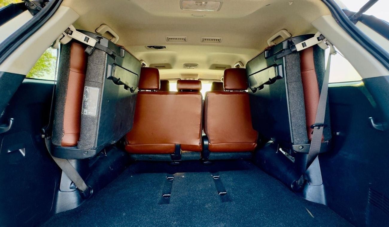 Toyota Fortuner PREMIUM BULL BAR WITH HEAVY FOCUSD LIGHTS | 2.8 DIESEL ENGINE | RHD