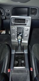 Volvo V60 POLESTAR EXCELLENT DEAL for our Volvo V60 Polestar T6 ( 2016 Model ) in Blue Color GCC Specs