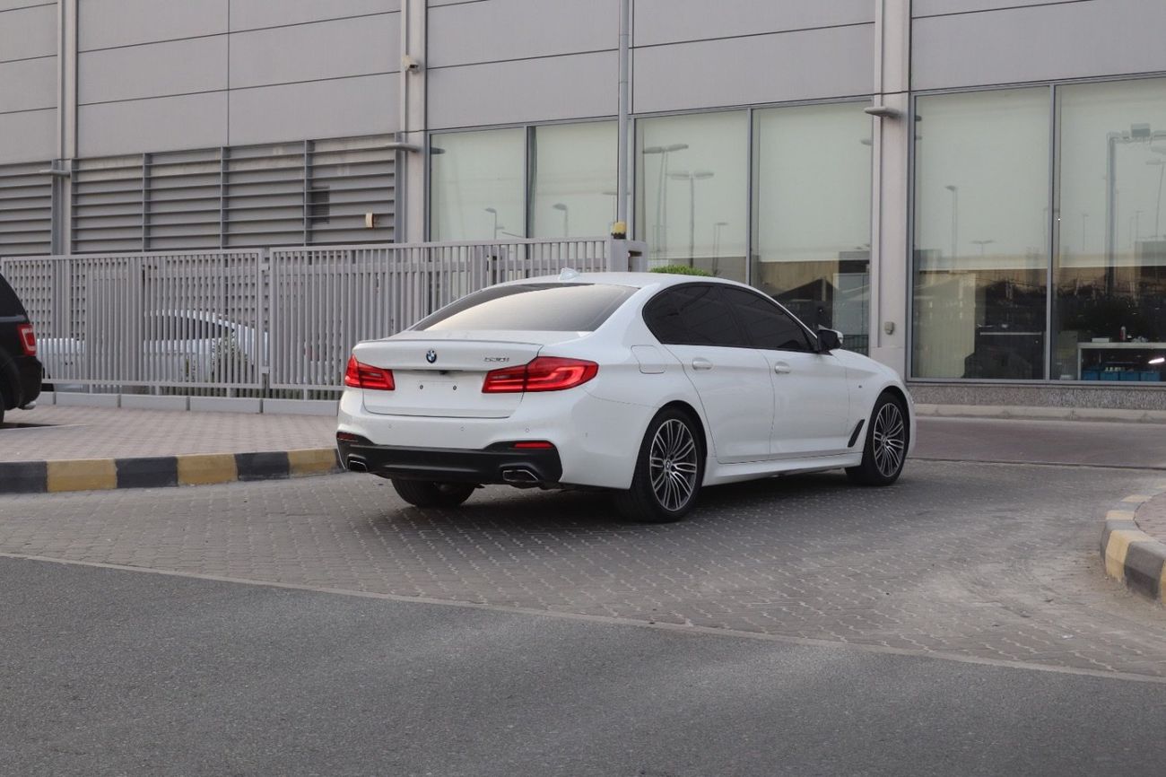 BMW 530i Luxury 2.0L