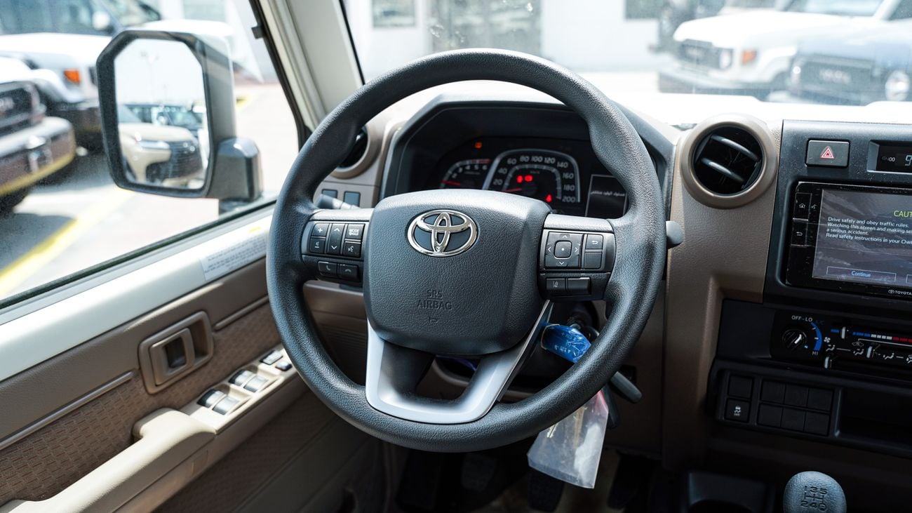 Toyota Land Cruiser Pickup 70