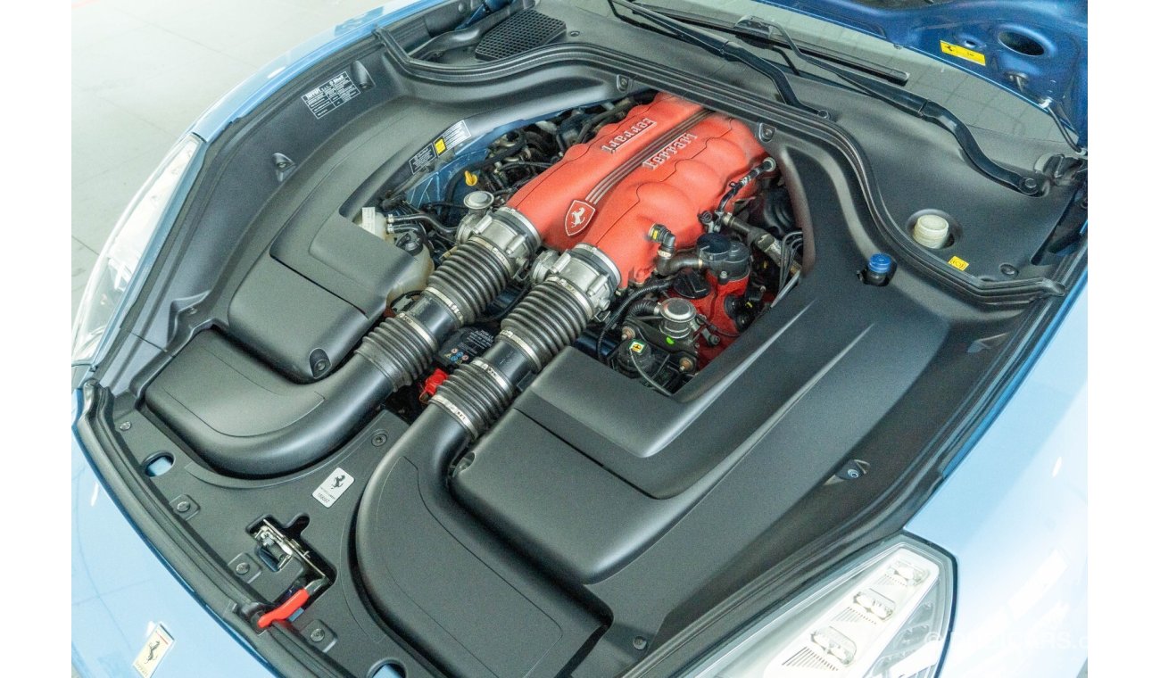 فيراري كاليفورنيا 4.3L V8  4.3