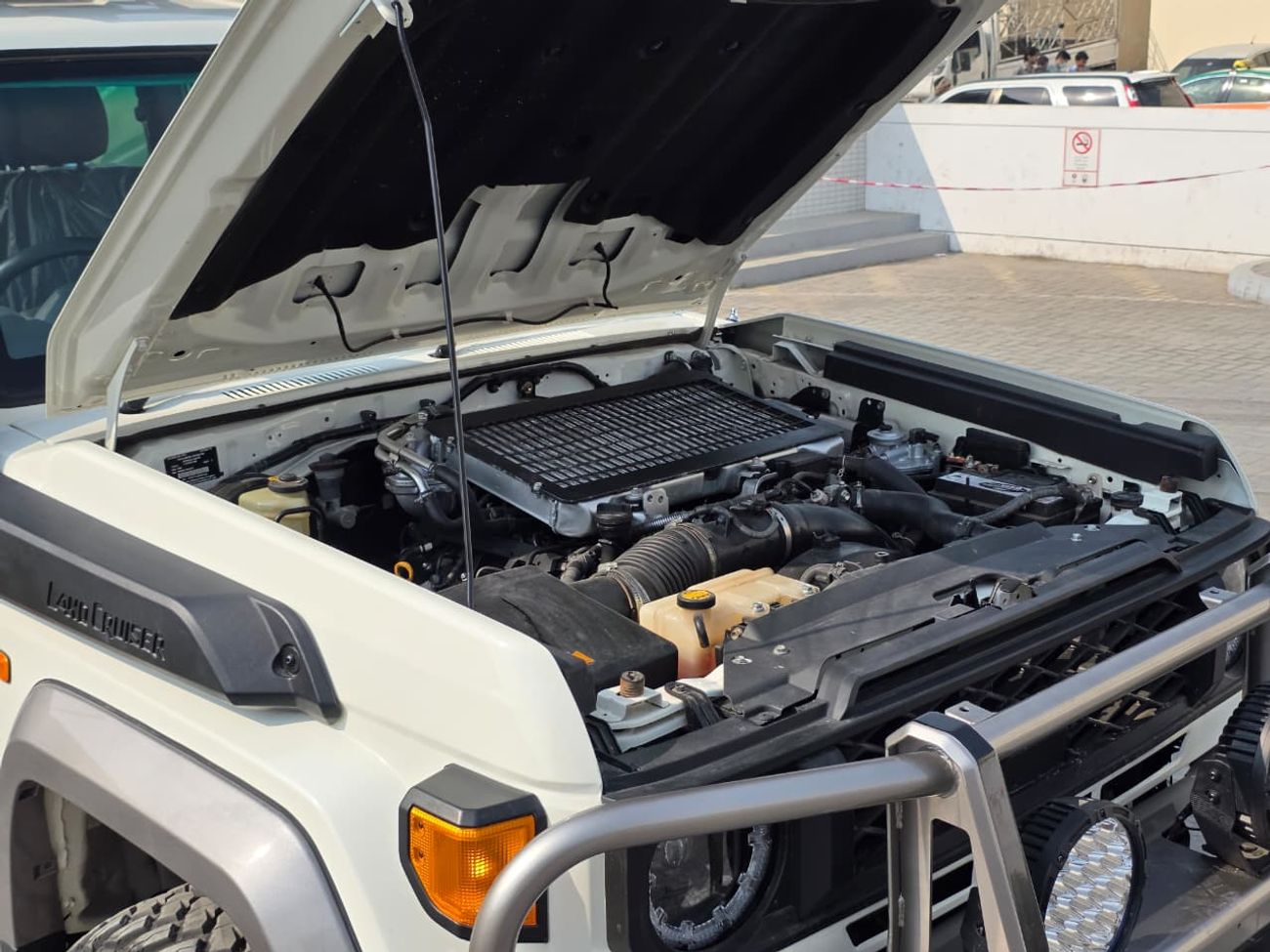 Toyota Land Cruiser 70 LC76 hardtop RHD 4WD 4.5L 1VD V8 Diesel Engine Manual Gear 5 Seats 5 Doors