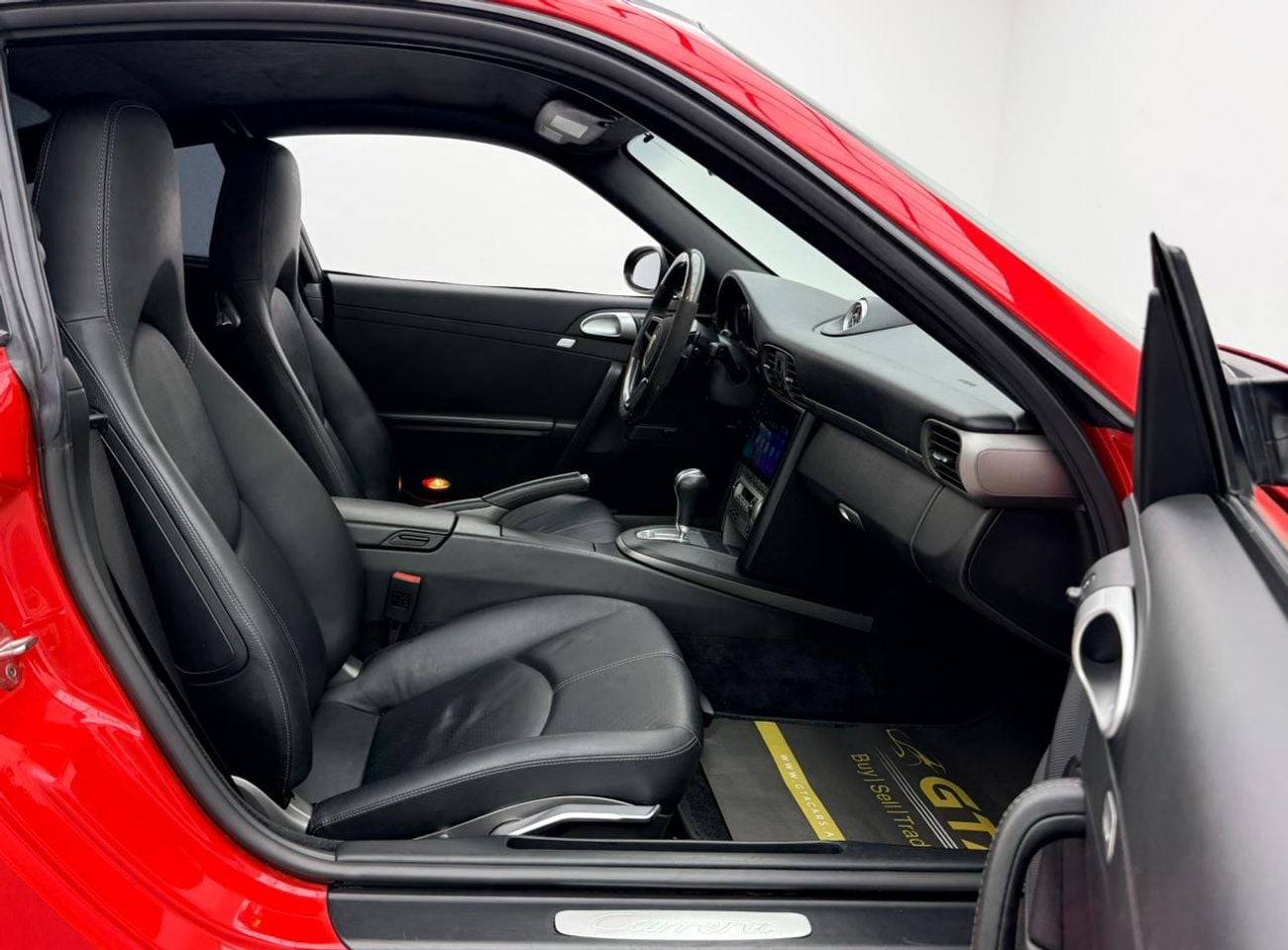 Porsche 911 CARRERA 4S 2005 Porsche 911 Carrera 4S, Full Porsche Service History, Japanese Specs.