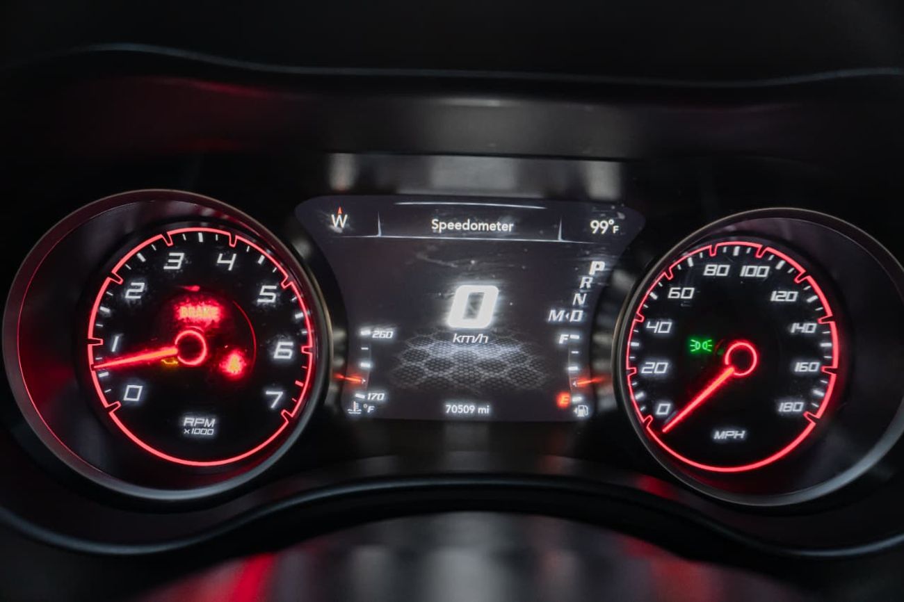 دودج تشارجر R/T Scat Pack 6.4L