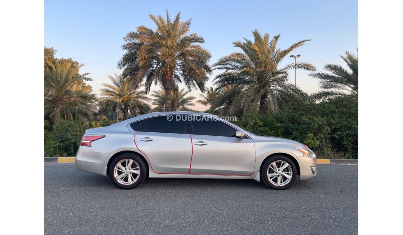 Nissan Altima SL Nissan Altima - 2015 -USA  VERY GOOD CONDITION