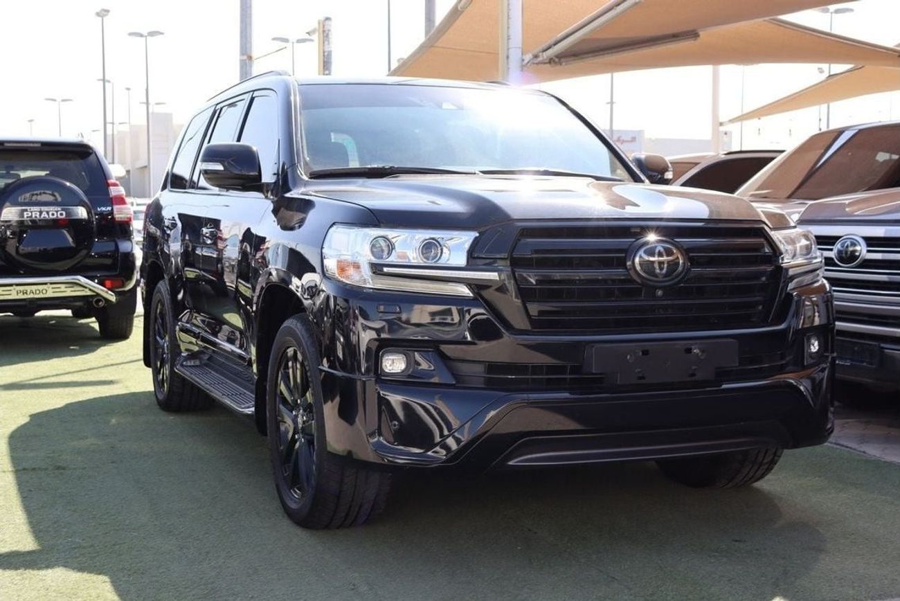 تويوتا لاند كروزر VXR 5.7L 4WD Toyota Land Cruiser VX.R 5.7L / 2018 / GCC / Original Paint