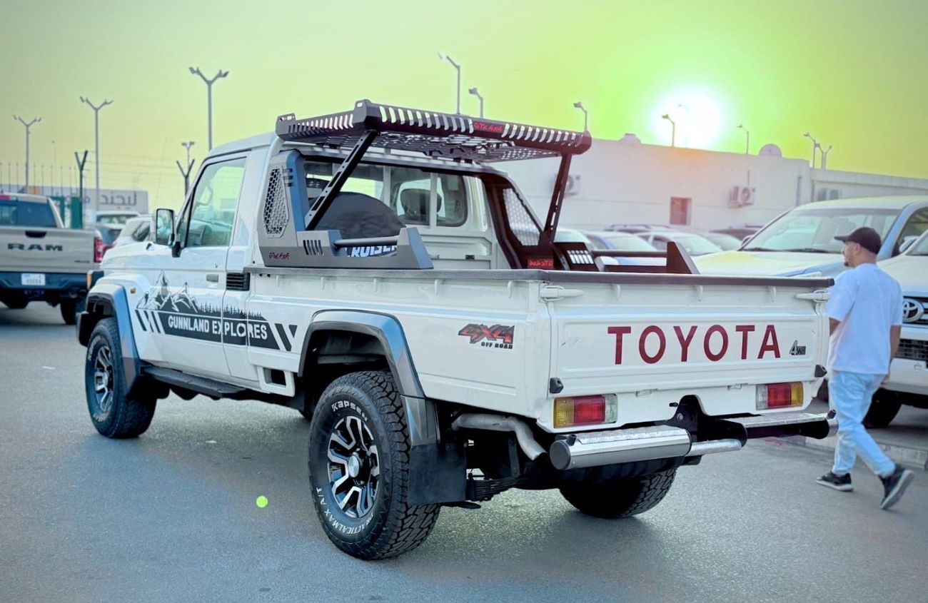 تويوتا لاند كروزر بيك آب Landcruser pickup single cabin year 2019 RHD