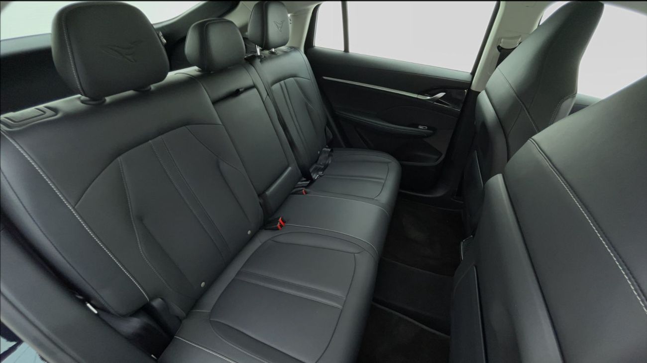 أم جي وھیل 2L 2025 | 0 DP | 1121/Month | 30 Day Return | Service History