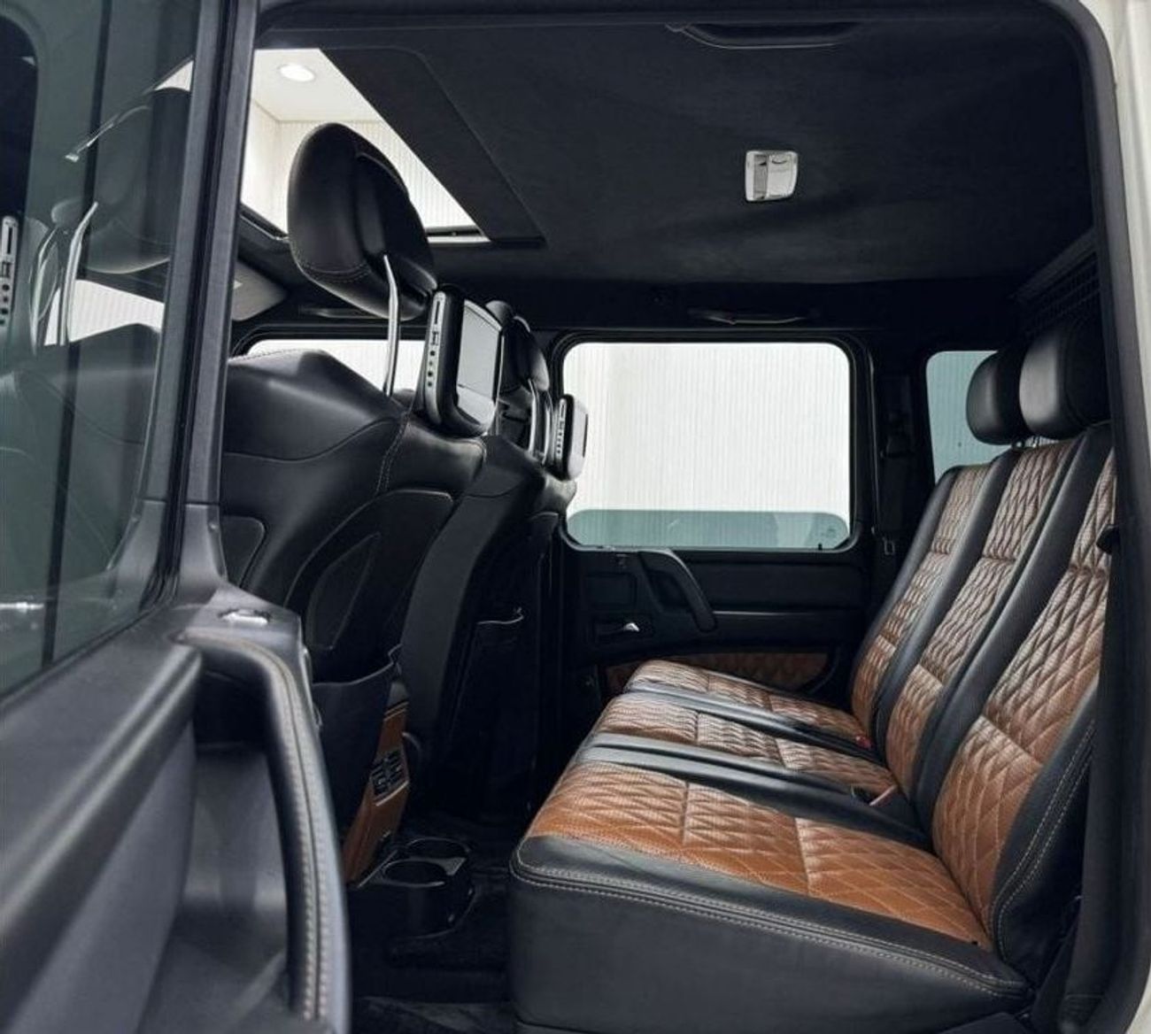 مرسيدس بنز G 63 AMG 2016 Mercedes G63 AMG 463 Edition, Full Service History, Full Options, Excellent Condition, GCC