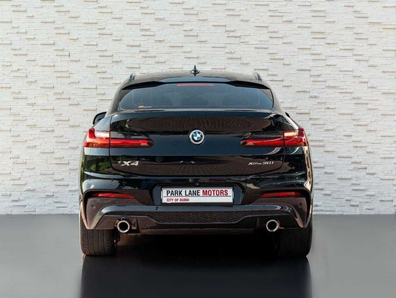 BMW X4 AED 2,752 PM • X4 XDRIVE 30i • OFFICIAL BMW WARRANTY AND SERVICE PLAN UNTIL 2026