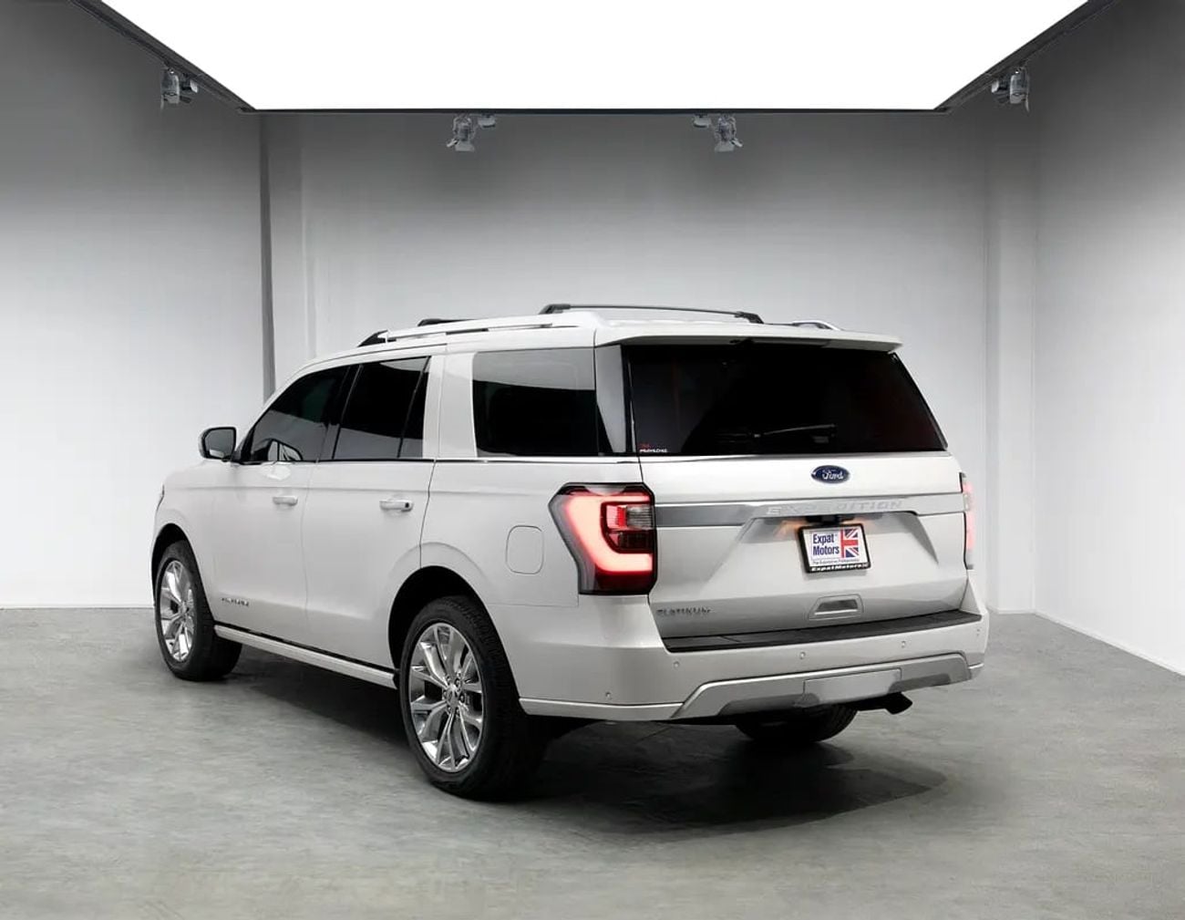 Ford Expedition PLATINUM FDSH• Al Tayer Warranty + Service Contract • GCC