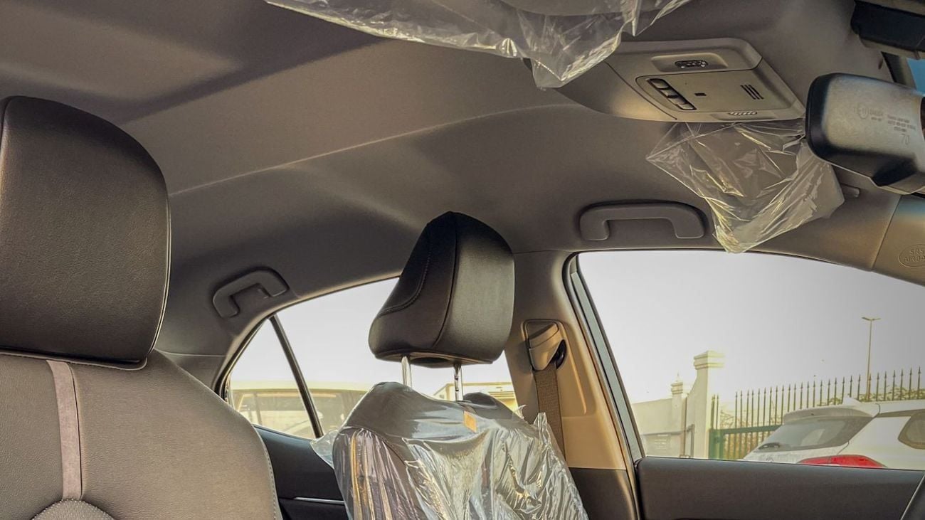 تويوتا كامري XLE 2.5L Executive 2024YM