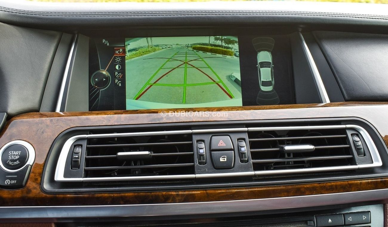 BMW 750Li M Sport BMW 750Li M Kit / 2013 / GCC / Under Warranty