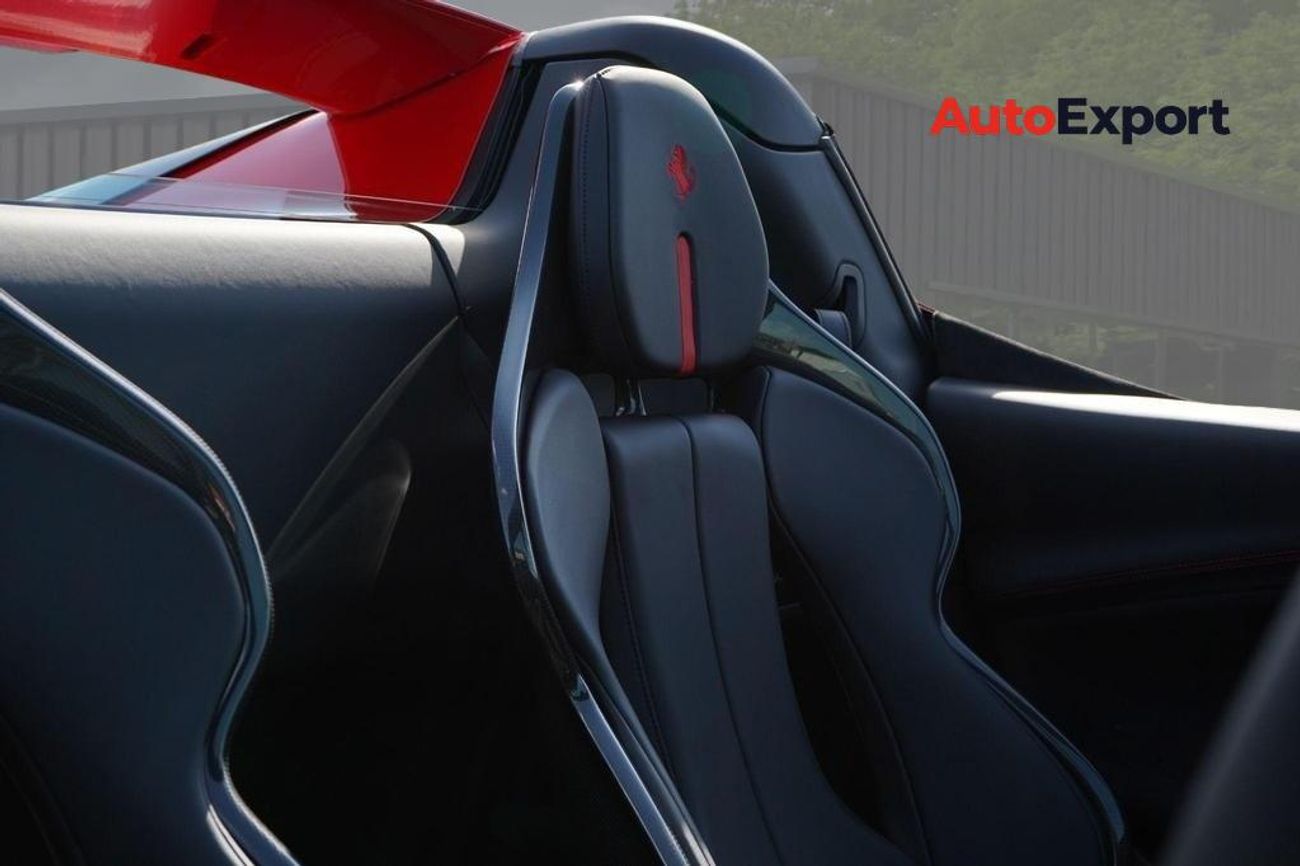 Ferrari 296 GTS 3.0T V6 Spider in RIGHT HAND DRIVE