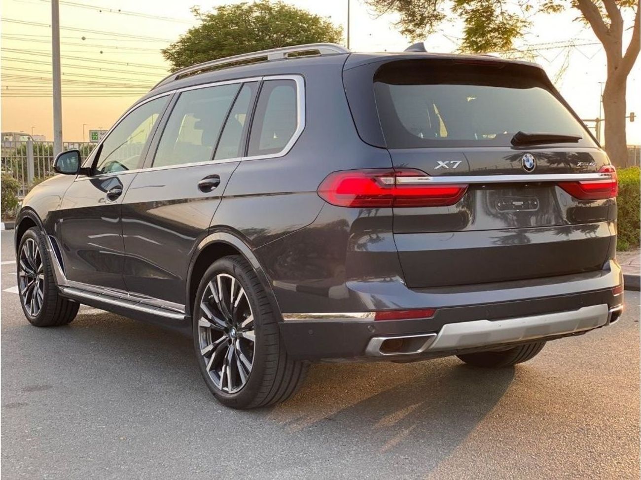 بي أم دبليو X7 40i بيور اكسيلنس