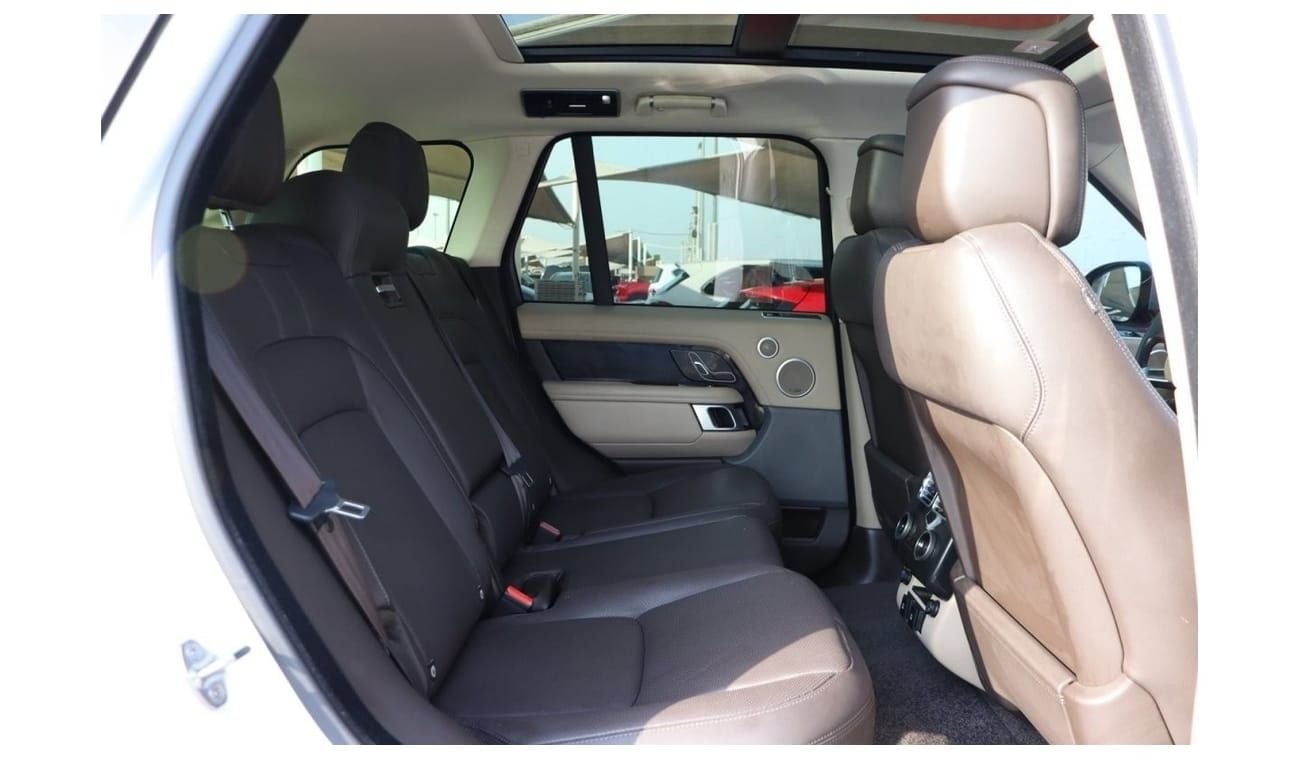 لاند روفر رينج روفر Range Rover Vogue HSE / 2019 / V8 / Supercharged / GCC / free Accident