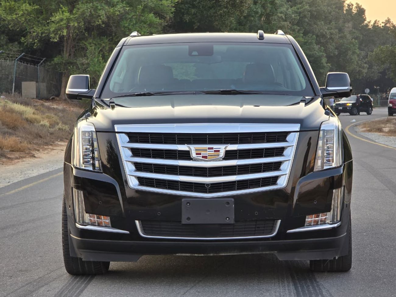 كاديلاك إسكالاد Premium Luxury 6.2L 4WD