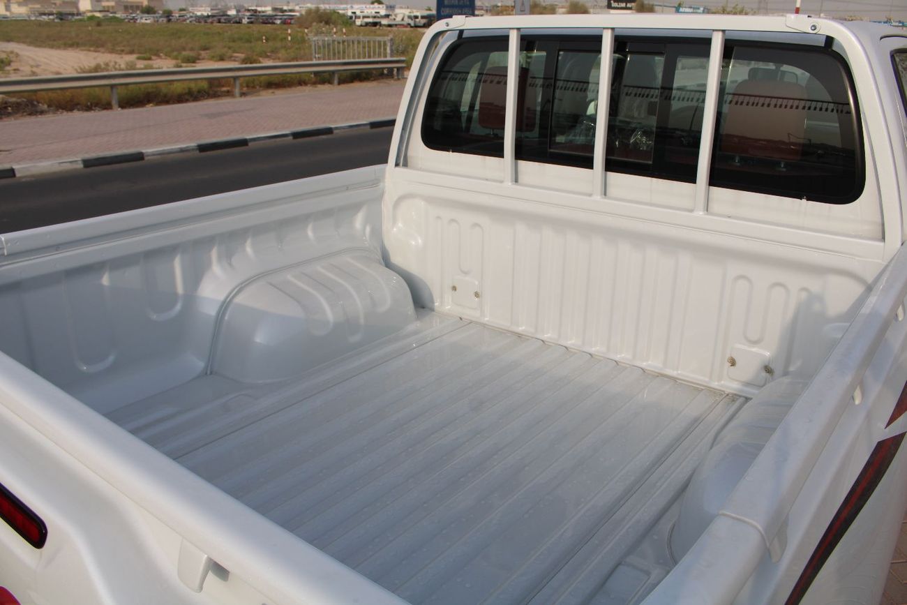 تويوتا هيلوكس TOYOTA HILUX 2.4L DIESEL 4WD DOUBLE CAB GLXS-V AUTO