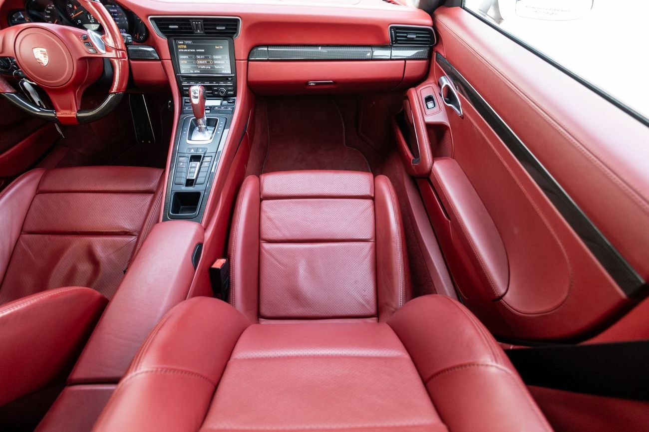 Porsche 911 Carrera 3.4L Coupe