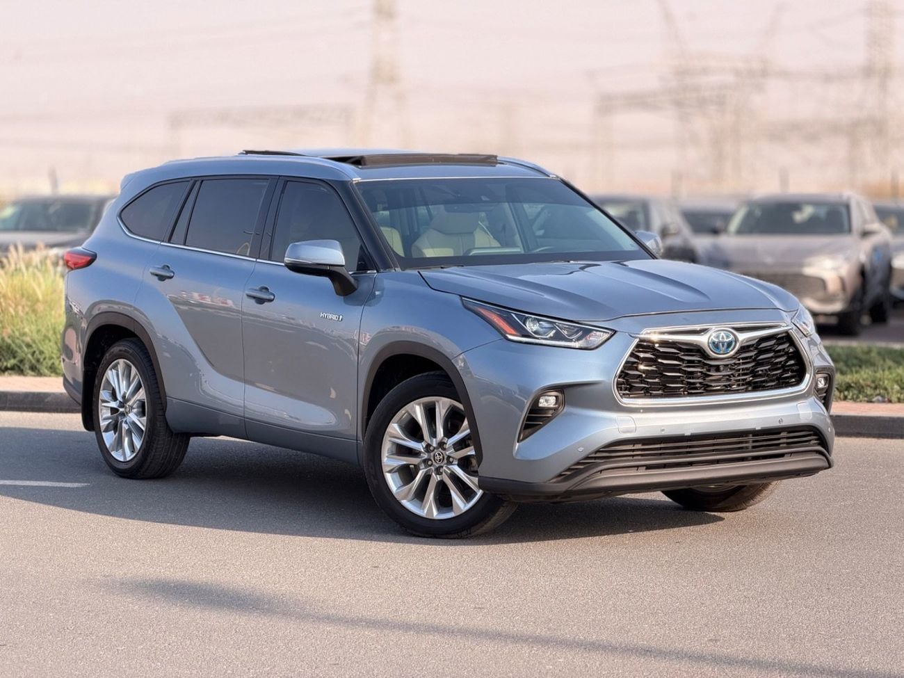 تويوتا هايلاندر Hybrid Platinum 2.5L | 360 camera, panoramic , head up display