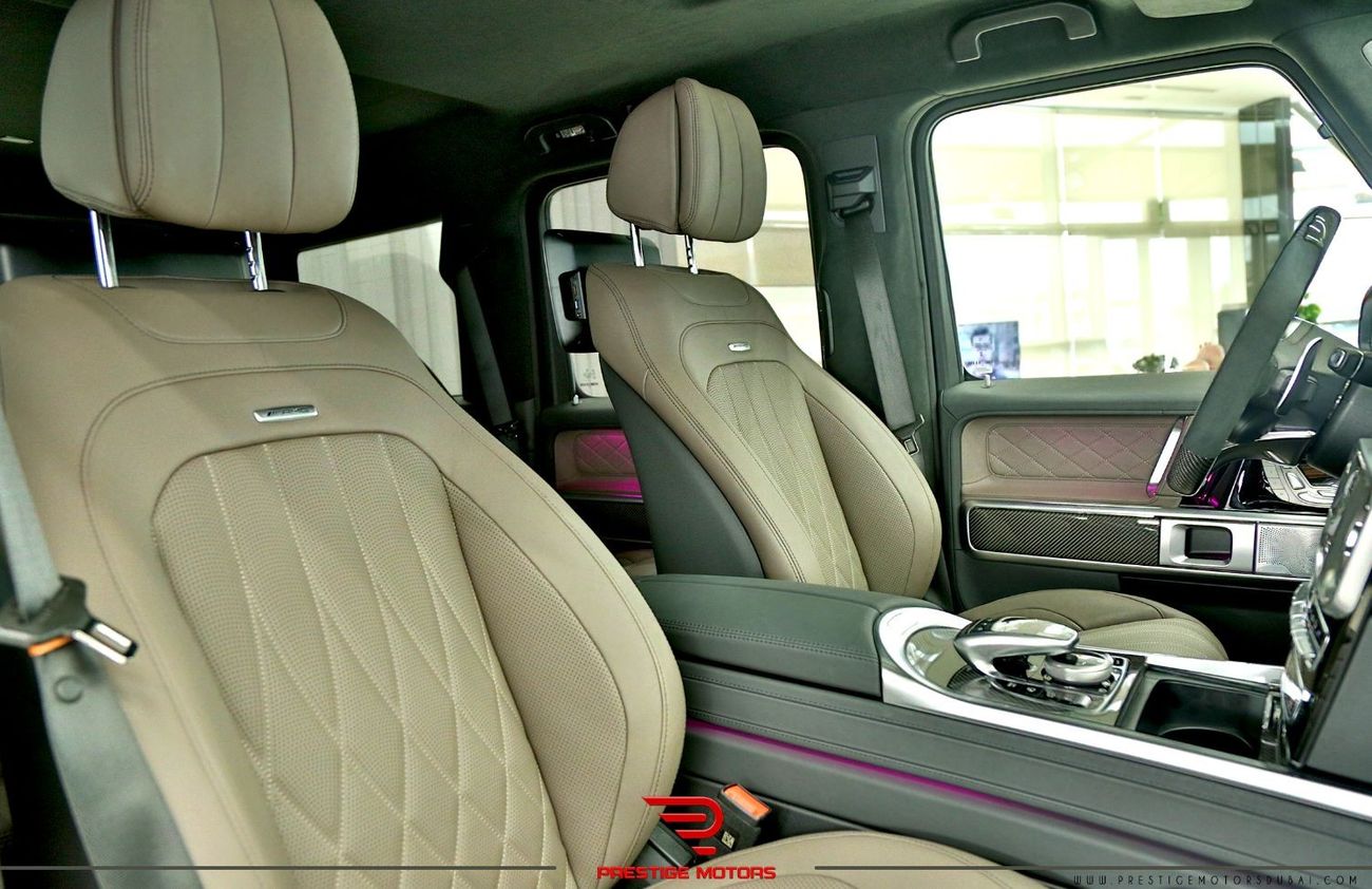 Mercedes-Benz C 63 AMG Mercedes-Benz C 63 AMG China Blue