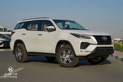 Toyota Fortuner 2.4L GX 4WD DIESEL Engine | 17' Alloy Wheels | 8" DISPLAY AUDIO | Rear Camera | GCC Specs