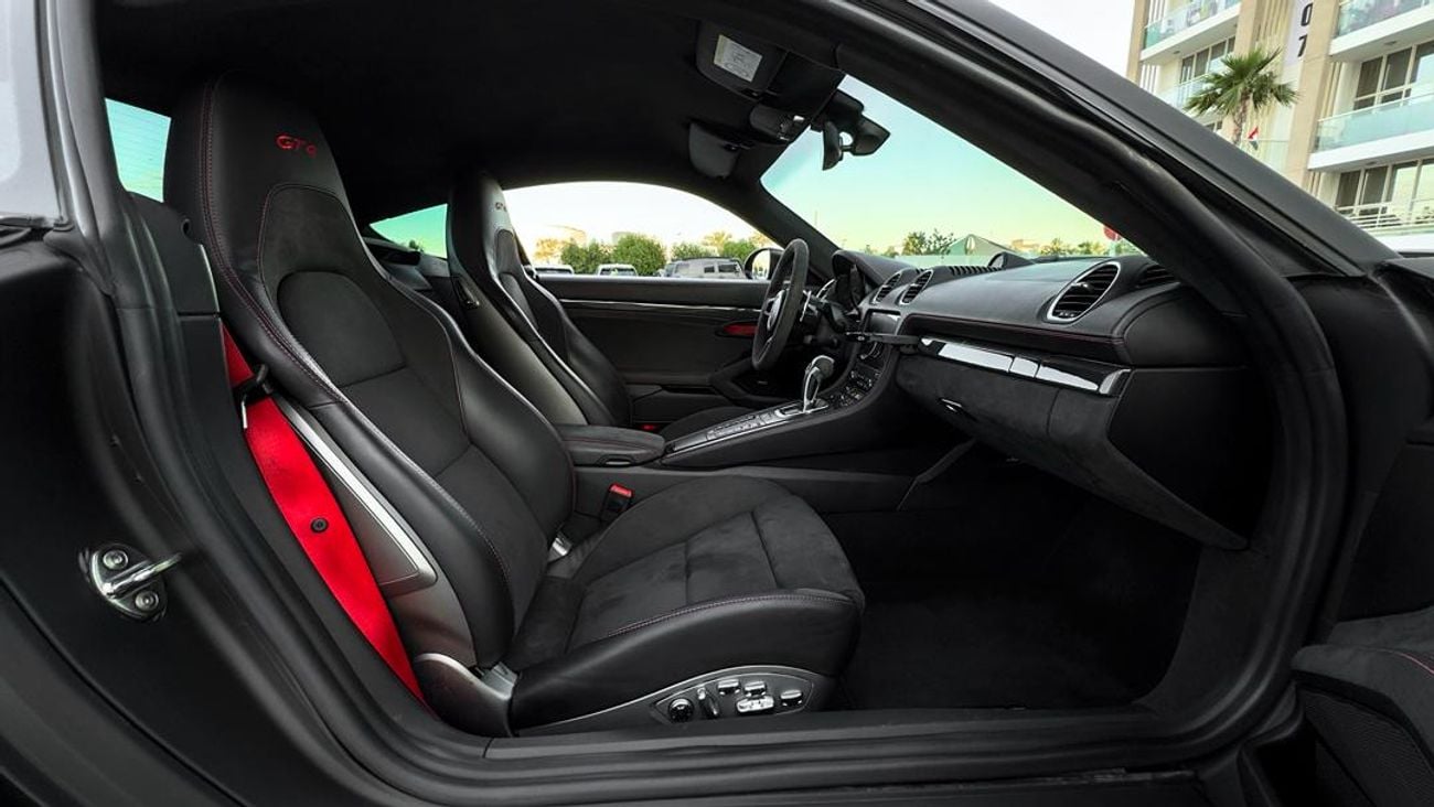 Porsche 718 Cayman 718 Cayman GT4