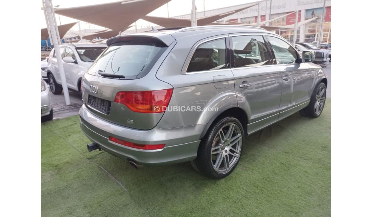 أودي Q7 أودي O7 خليجي2009 رقم  واحد بنارما  حساسات  كاشافات جلد ومثبت  سرعه لاتحتاج الي مصاريف