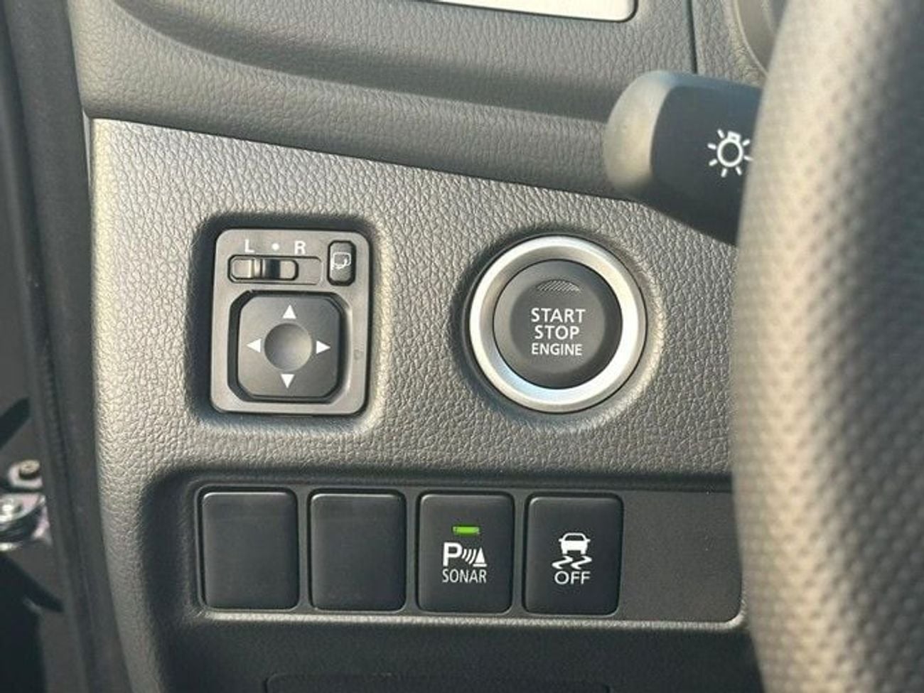 ميتسوبيشي مونتيرو سبورت MITSUBISHI MONTERO SPORT 3.0L 4WD GLS ROOF RAIL, SPOILERSUNROOF FABRIC SEATS-2026