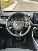 تويوتا راف ٤ XLE Sunroof,push start Full Option