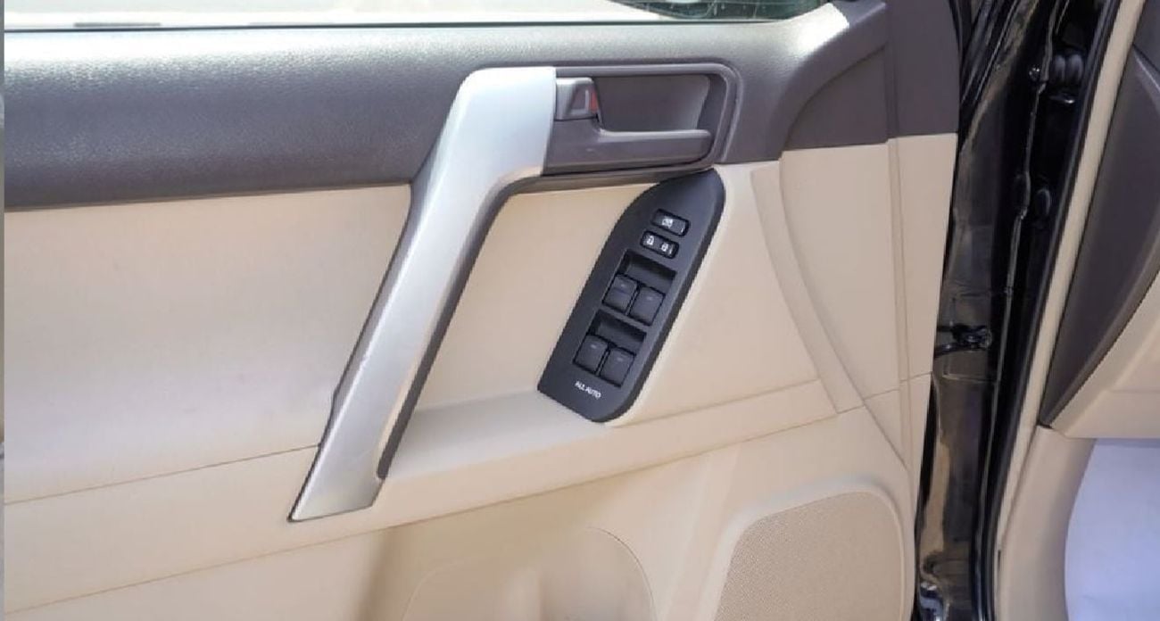 تويوتا برادو TX-L 2018 V4 2.7L GCC Specification Very Clean And Perfect Condition