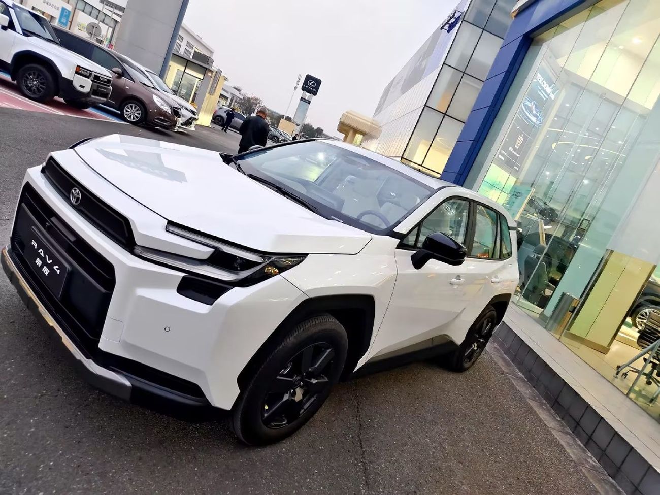 Toyota RAV4 Spot inventory