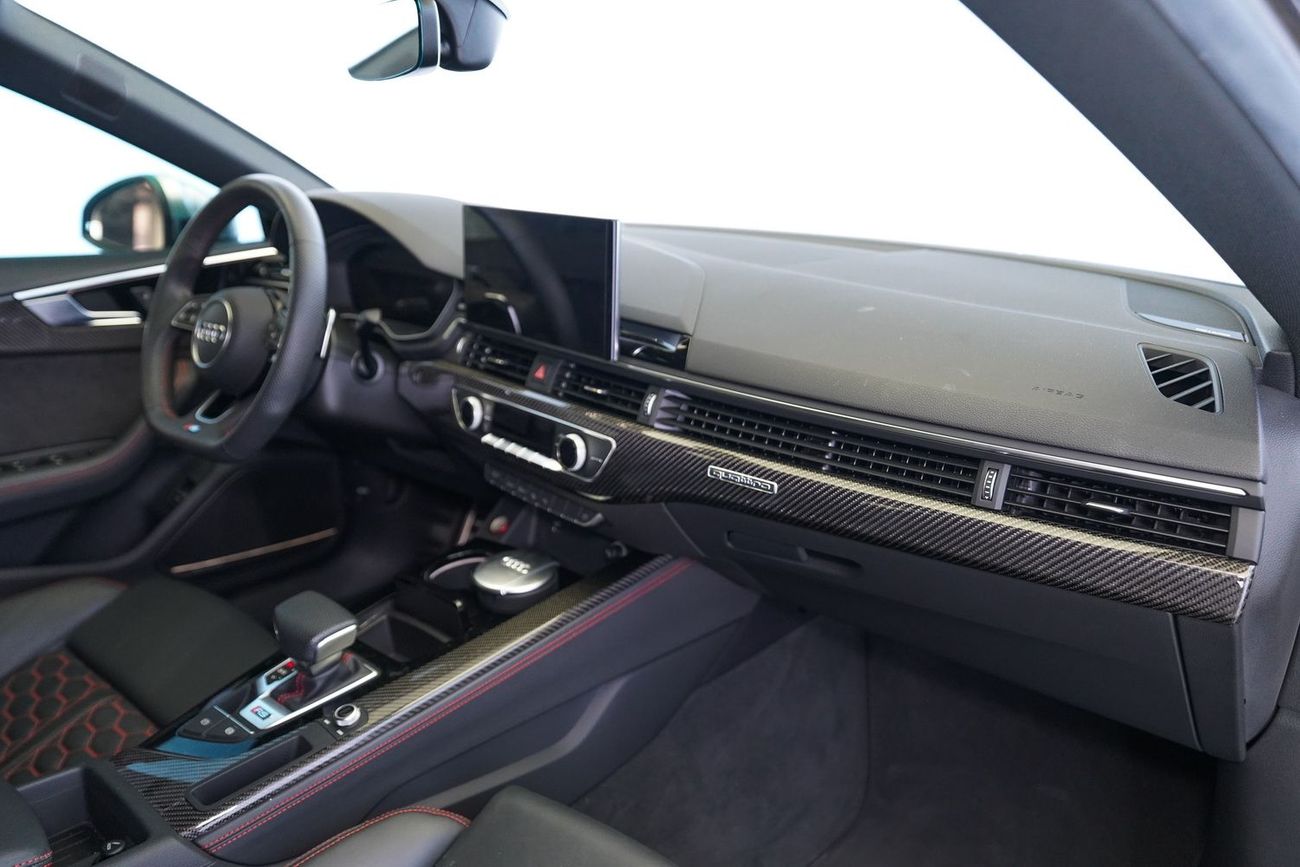 أودي RS5 TFSI quattro 2.9L (444 HP)