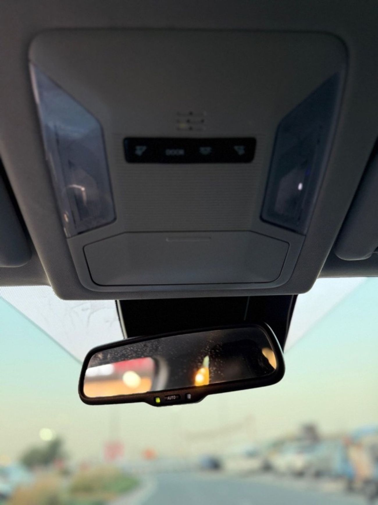 تويوتا راف ٤ Japan 2.0 L Full Option 360 camera,leather seats, power seat,head up display