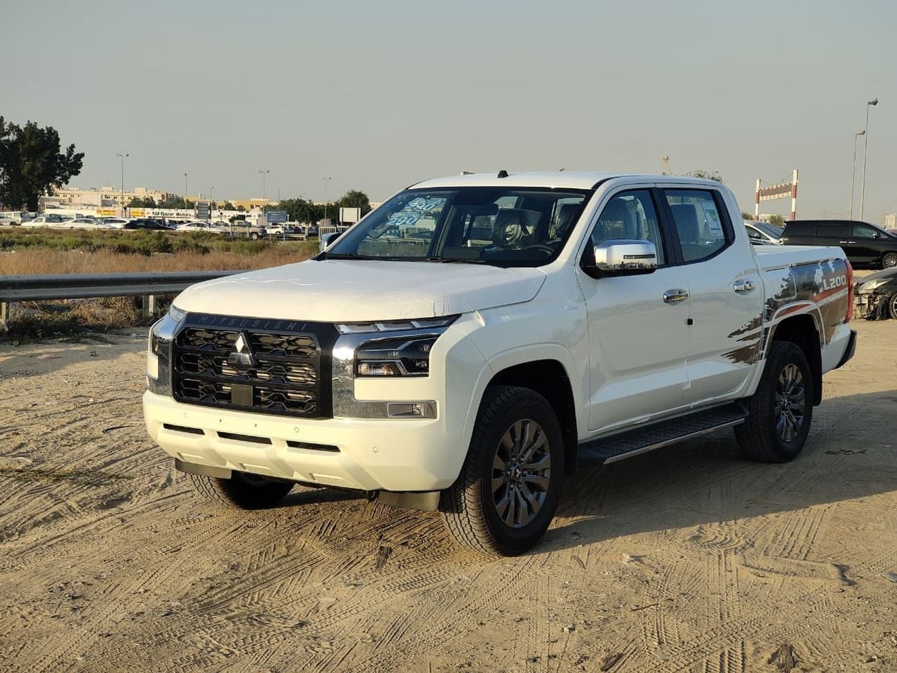 ميتسوبيشي L200 MITSUBISHI L200 H-LINE 2.4L PICKUP 4WD 2026