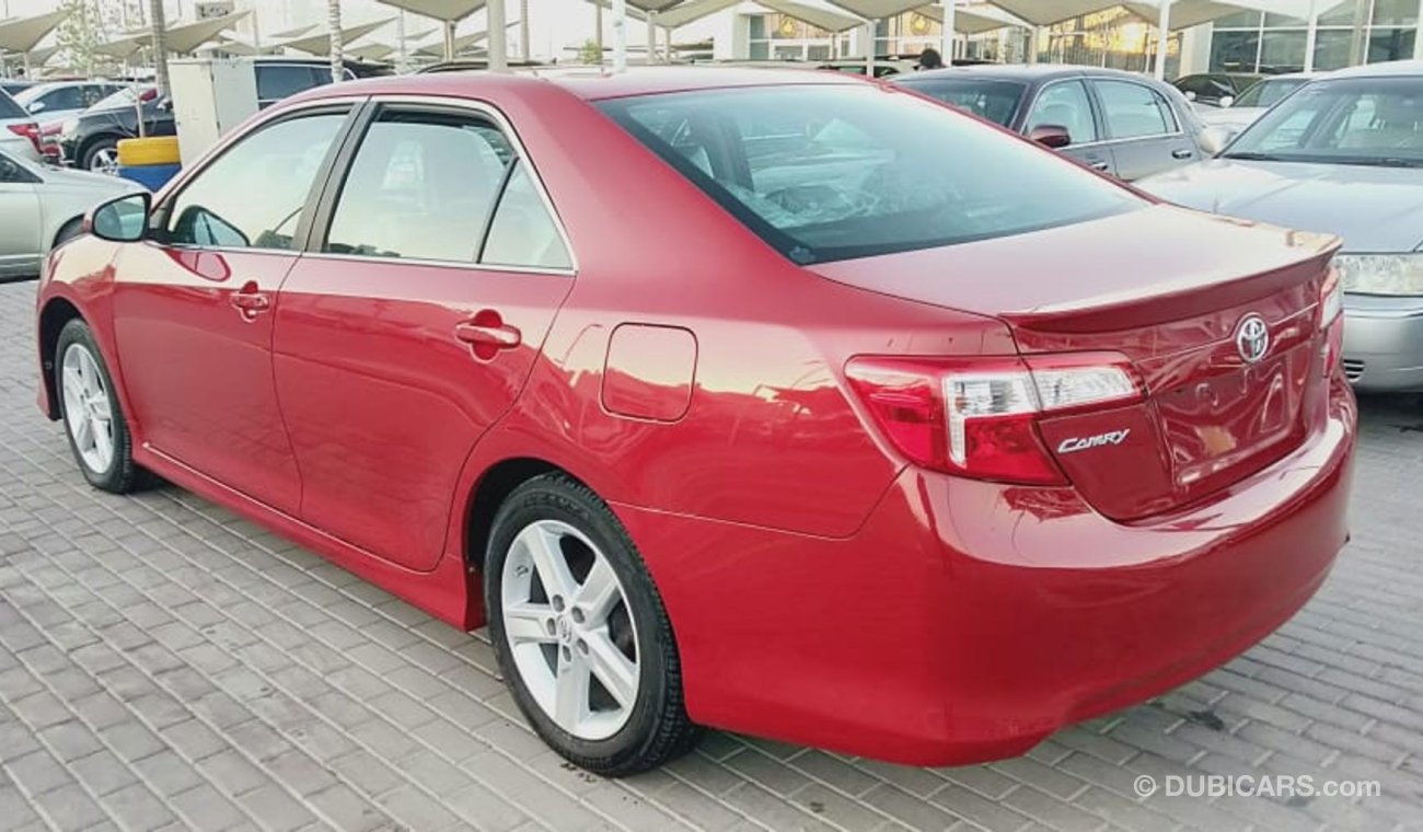 Toyota Camry SE - SPORTS EDITION