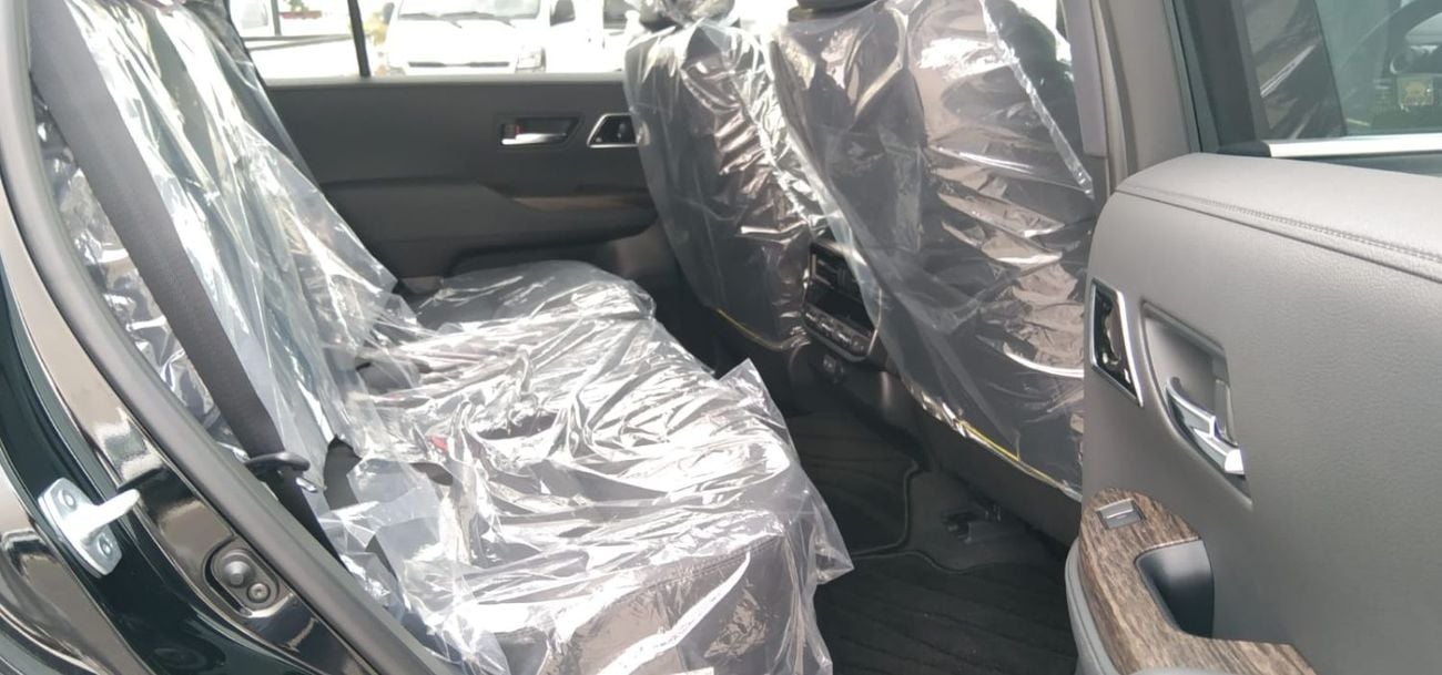 Toyota Land Cruiser ZX diesel Auto Full options Right-Hand Drive Brand-new now available