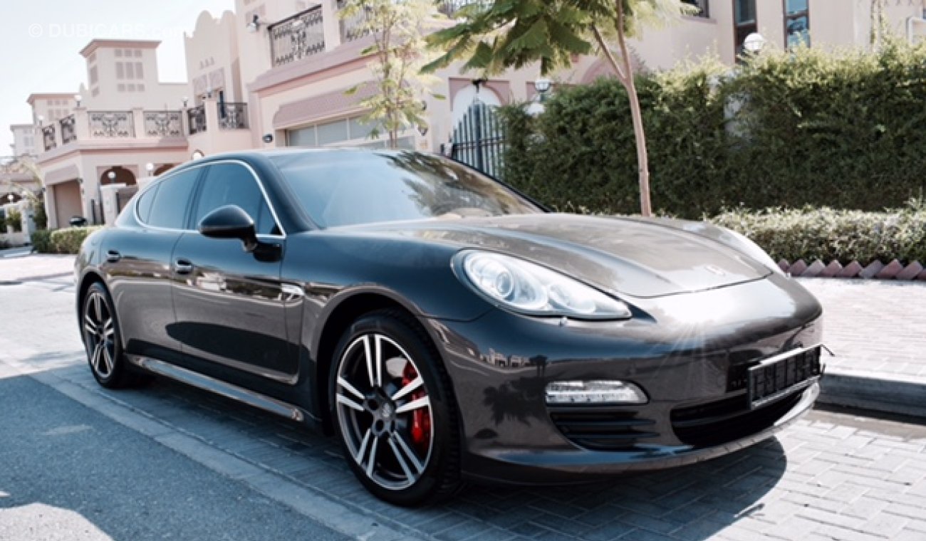 Porsche Panamera S