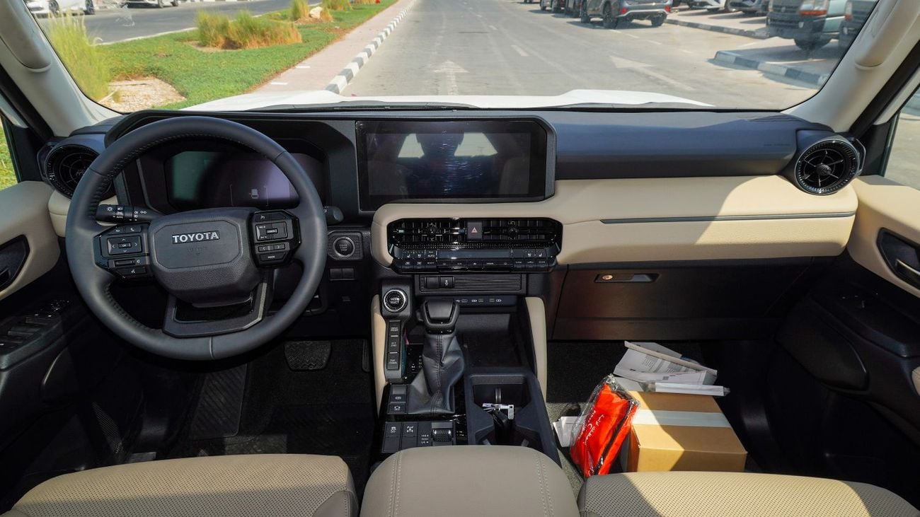 Toyota Prado ECT0075 - Toyota Prado TXL2 - 2.8L Diesel - White/Beige (Sunroof, Leather Seats, Cool Box)