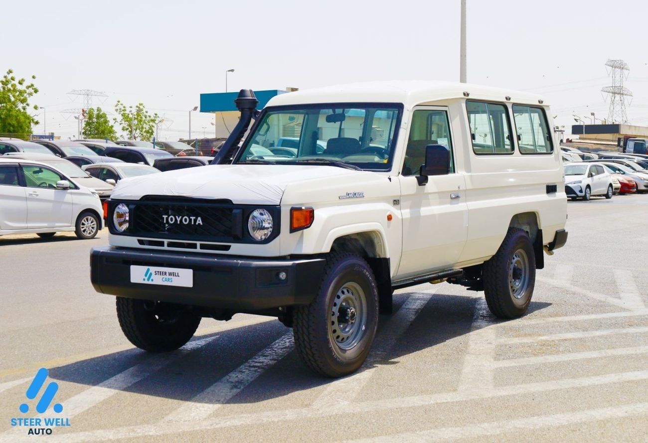 Toyota Land Cruiser 70 LC78 4.0L Petrol - Automatic - V6
