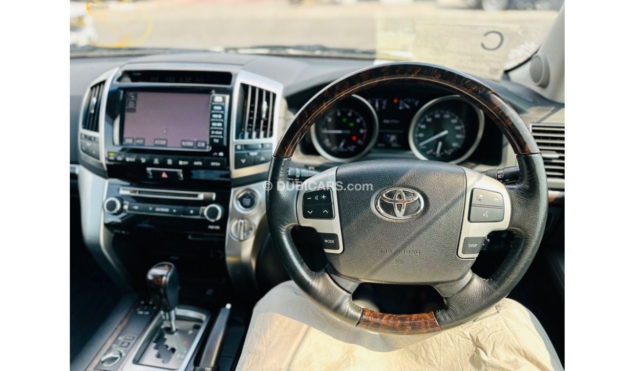 Toyota Land Cruiser Right hand drive , Full option top of the range
