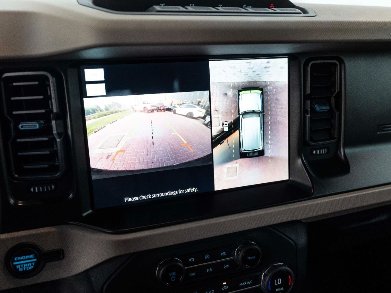 فورد برونكو Wildtrak 2.7L (5 Seater)