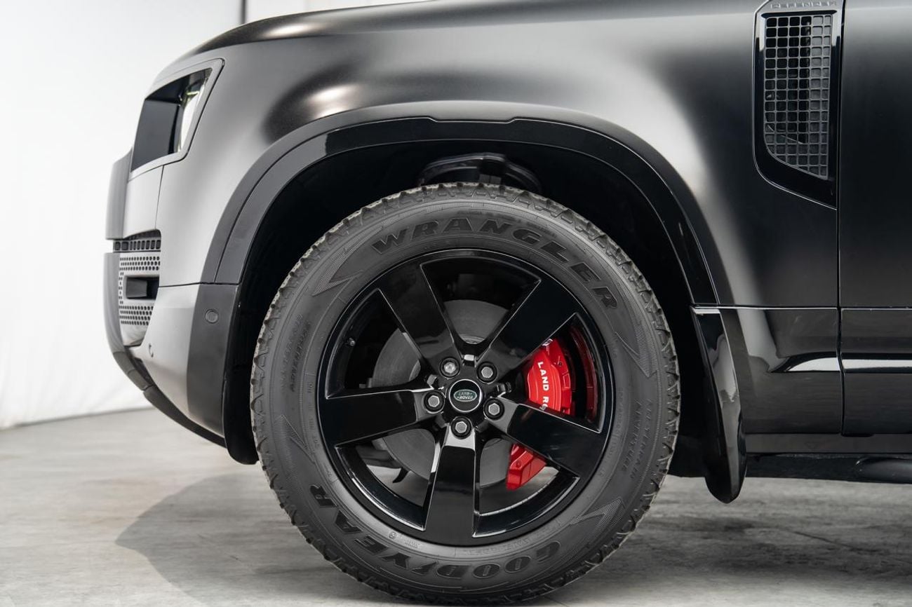لاند روفر ديفندر 90 HSE P400