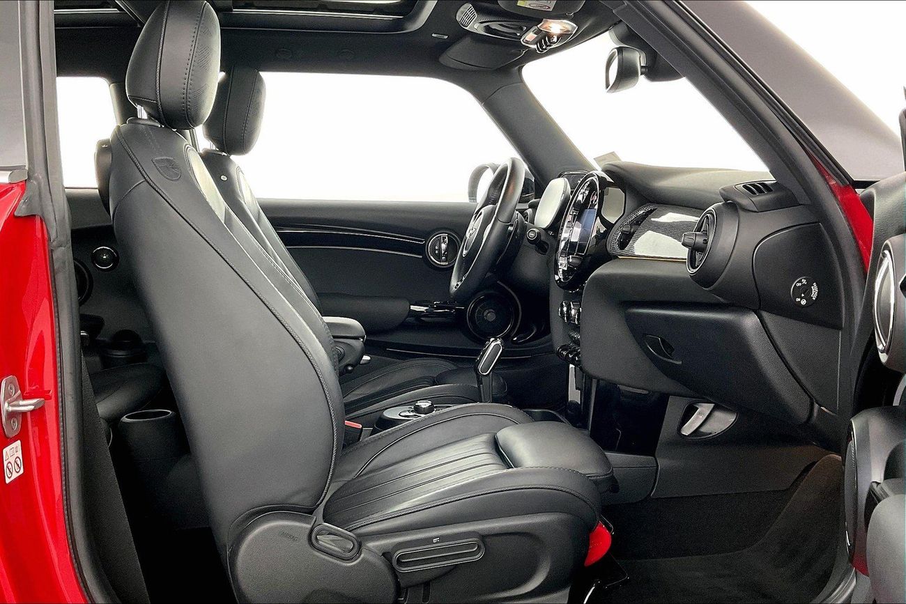 ميني كوبر إس JCW Package | شامل الضمان | 0 ﺪﻔﻋﺓ ﺃﻮﻟﻯ