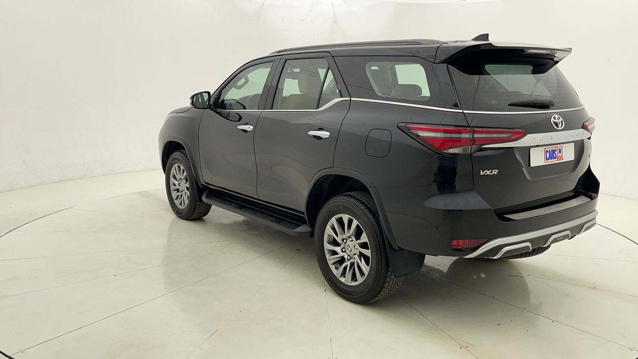 تويوتا فورتونر VXR 4 | بدون دفعة مقدمة | اختبار القيادة في المنزل