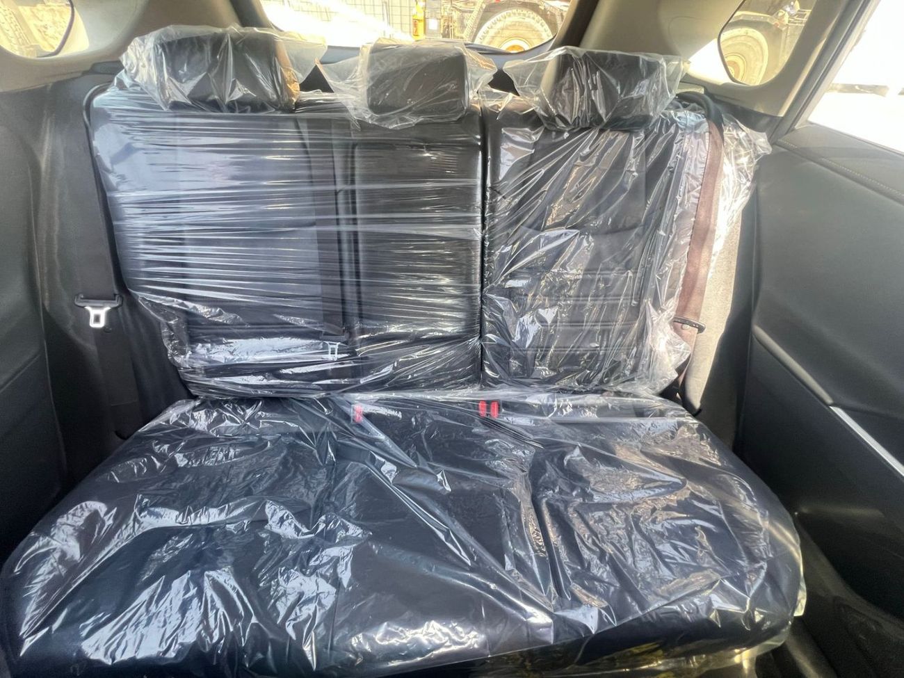 تويوتا راف ٤ EXPORT ONLY 2.0 ENGINE PETROL ENGINE 2WD FULL OPTION RAV4 CRUISER